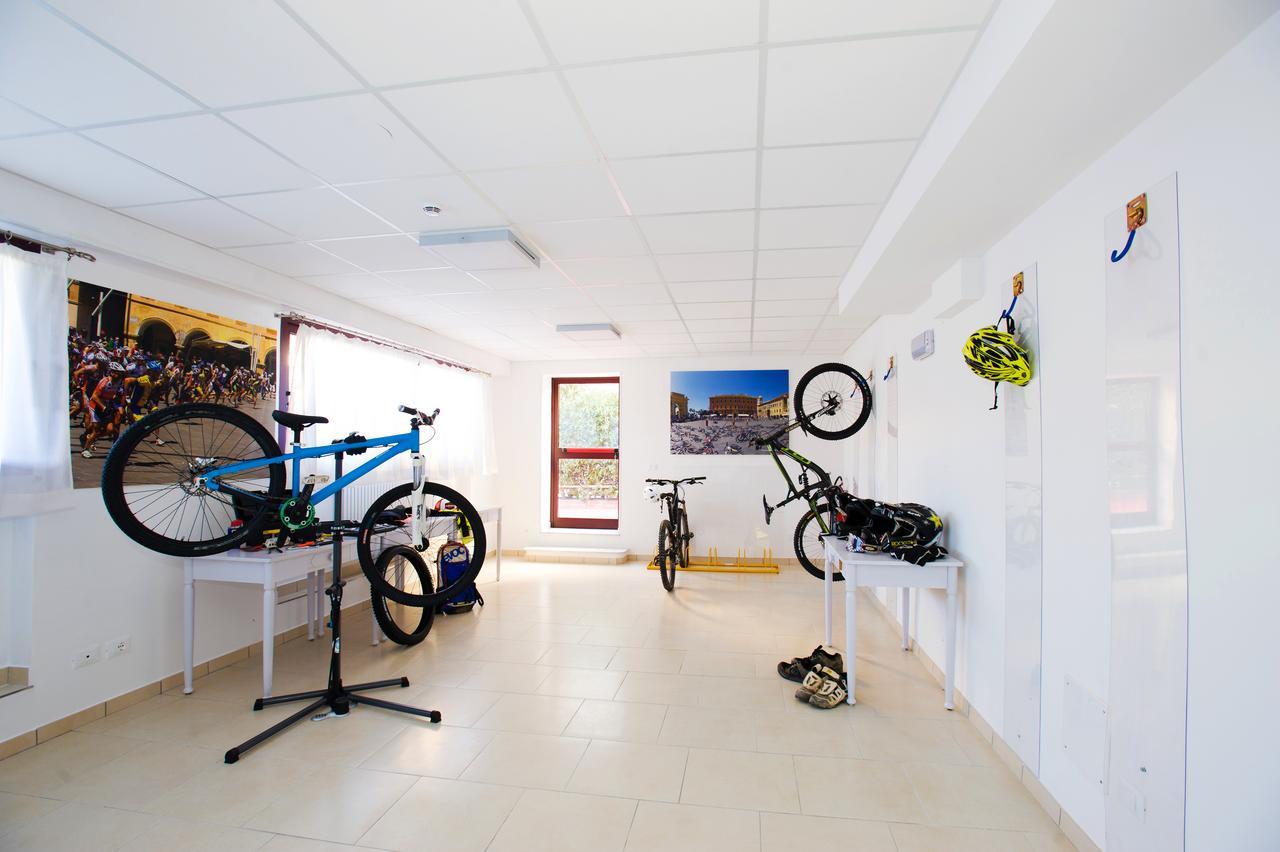 Ligure Residence Пьетра-Лигуре Экстерьер фото